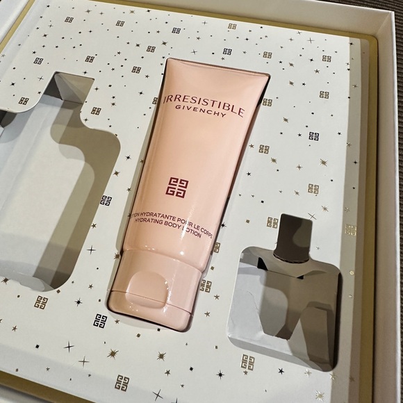 NWOT Givenchy Hydrating Lotion & New Zealand Rewarewa Honey Hand Crème - Picture 9 of 12